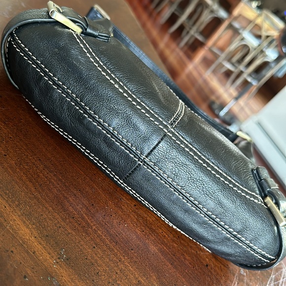 MK Michael Kors Yacht Club bag w buckles - Picture 7 of 17